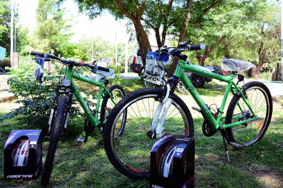 201512280423074a9425742b8f7e646fc4647fcc976d3a